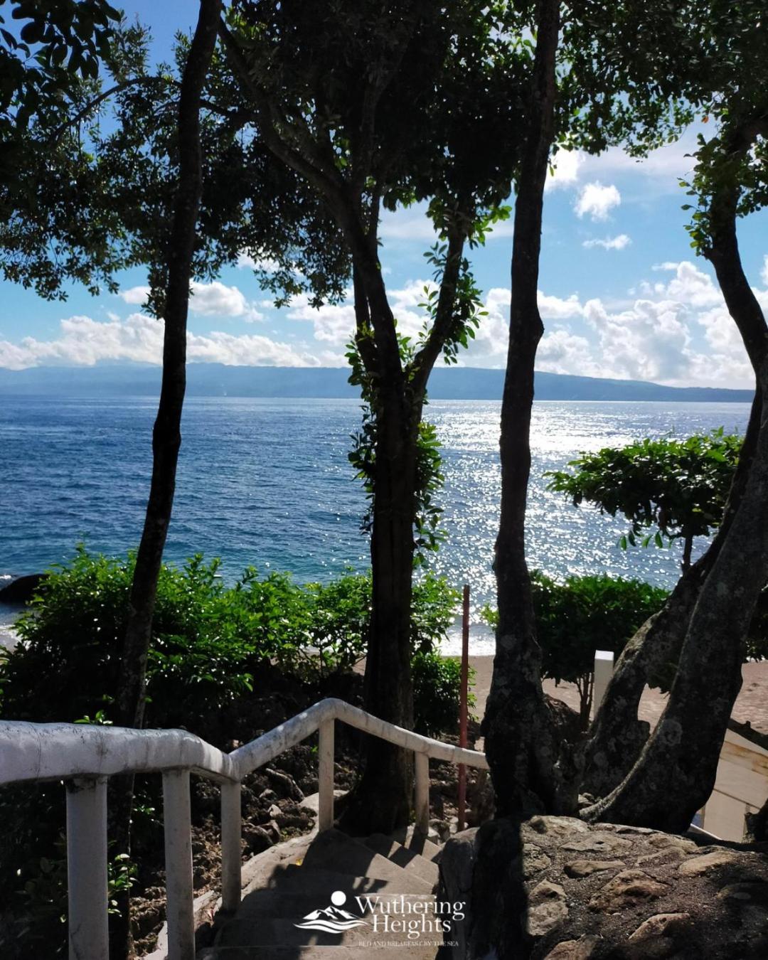 Wuthering Heights Bed & Breakfast By The Sea Ντουμαγκέτ Εξωτερικό φωτογραφία