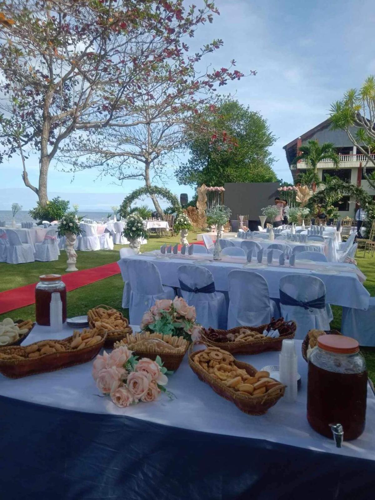 Wuthering Heights Bed & Breakfast By The Sea Ντουμαγκέτ Εξωτερικό φωτογραφία